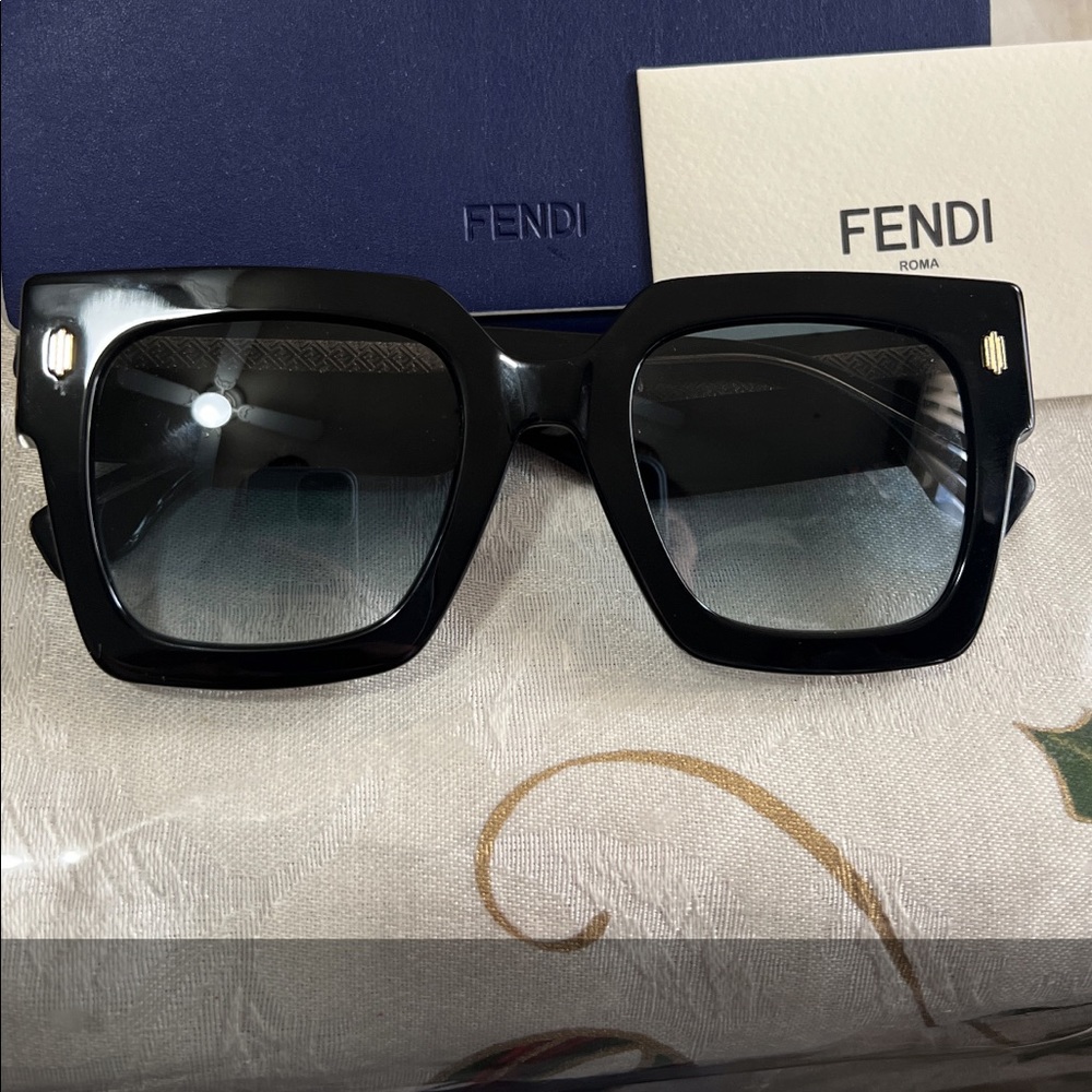 Fendi sunglasses